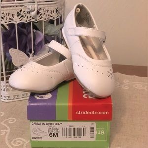Stride Rite Girls White Dress Shoes